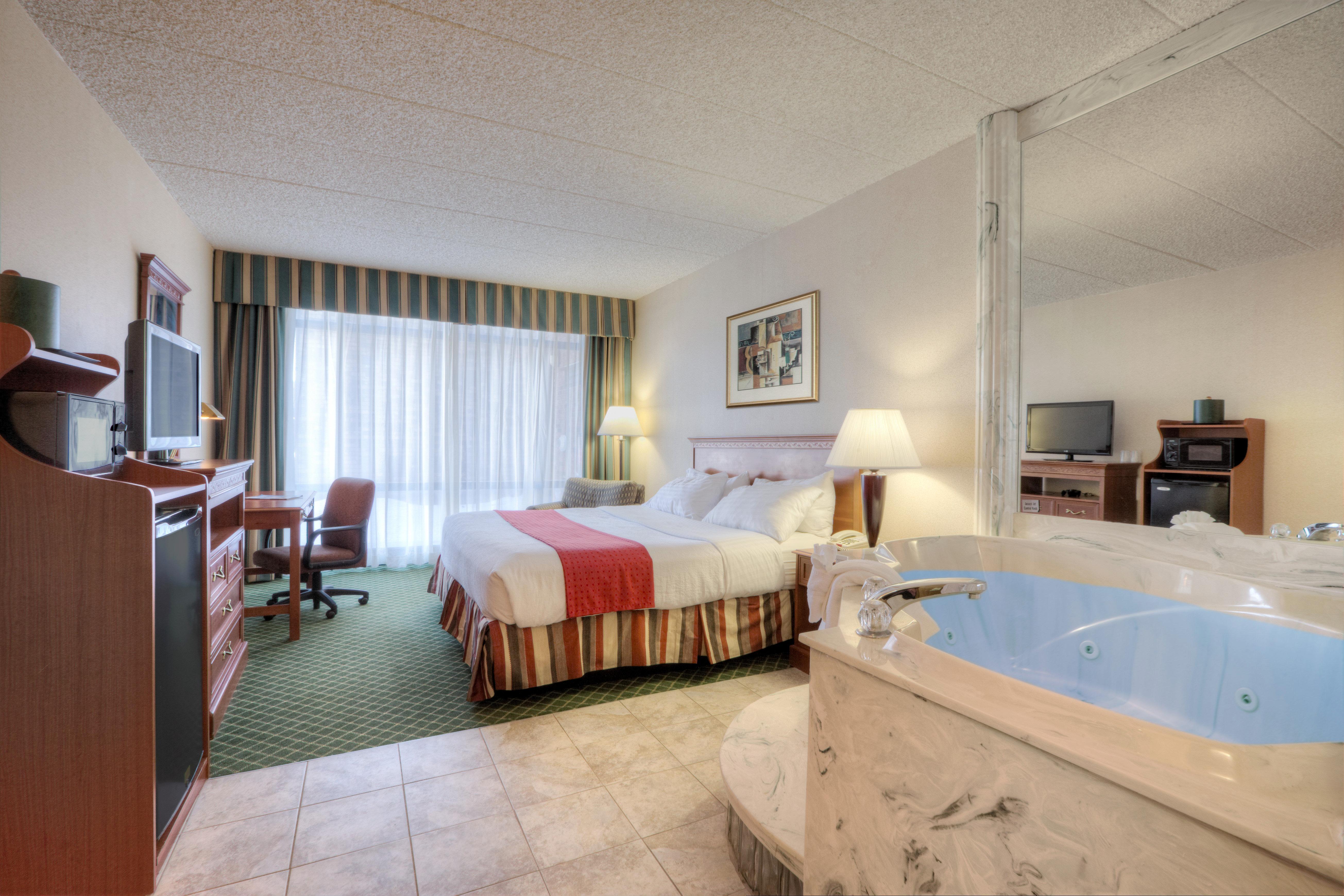 Wyndham Garden Southgate Hotell Eksteriør bilde